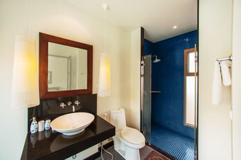 Onyx Villas By Tropiclook Rawai Exterior foto