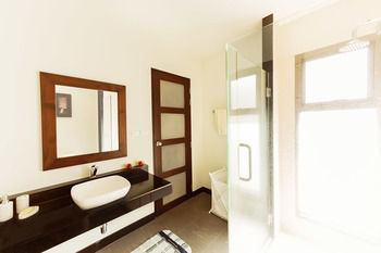 Onyx Villas By Tropiclook Rawai Exterior foto